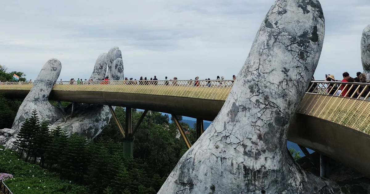 Da Nang travel scenery
